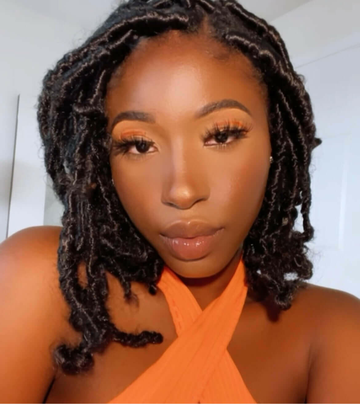 SOLO | LIQUID GOLD LIP GLOSS.