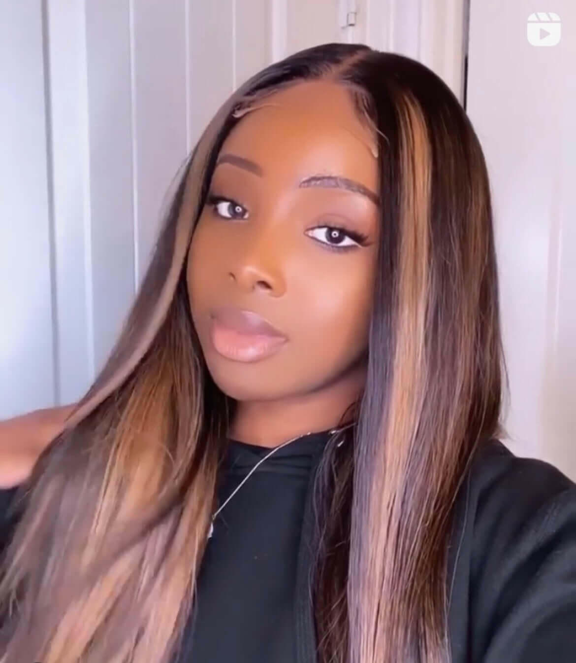 Tiffany | Lace Front Wig.